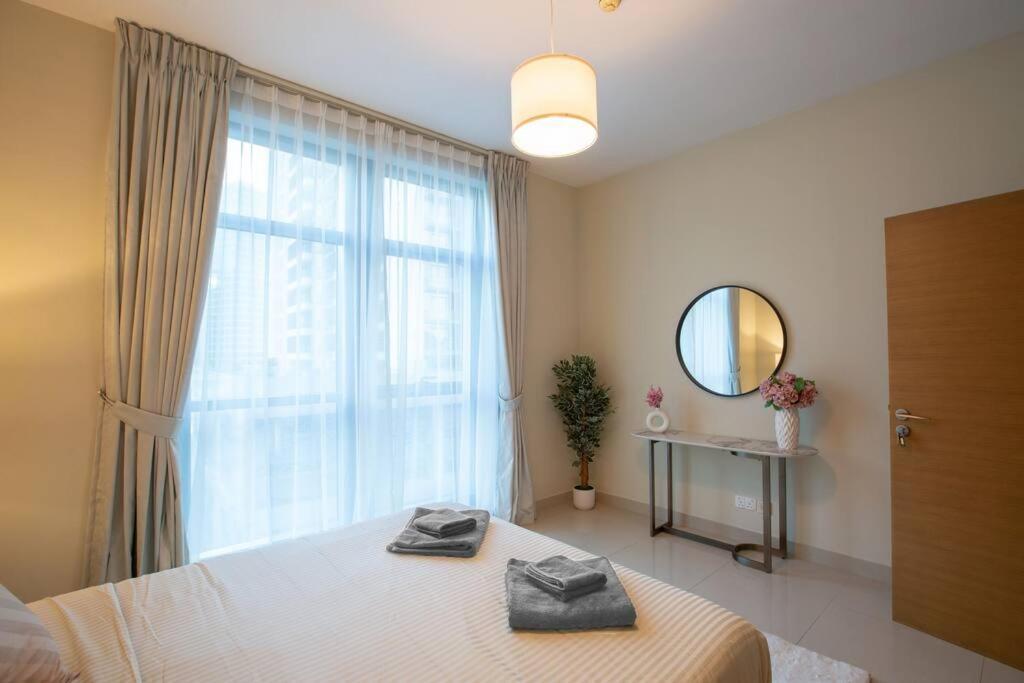 Lux 1Br 2 Min To Burj Khalifa Apartman Dubaj Kültér fotó