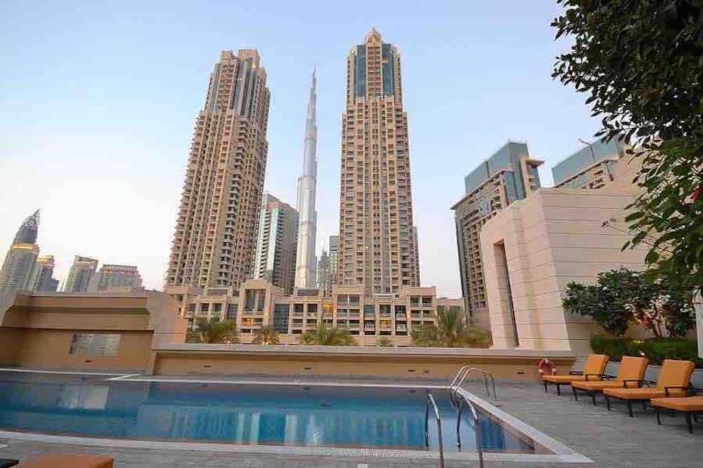 Lux 1Br 2 Min To Burj Khalifa Apartman Dubaj Kültér fotó